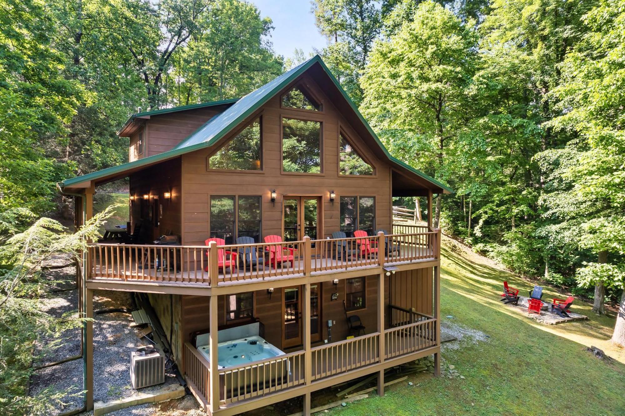 Peaceful Family Cabin With Hot Tub, Game Room, & More! Sevierville Bagian luar foto