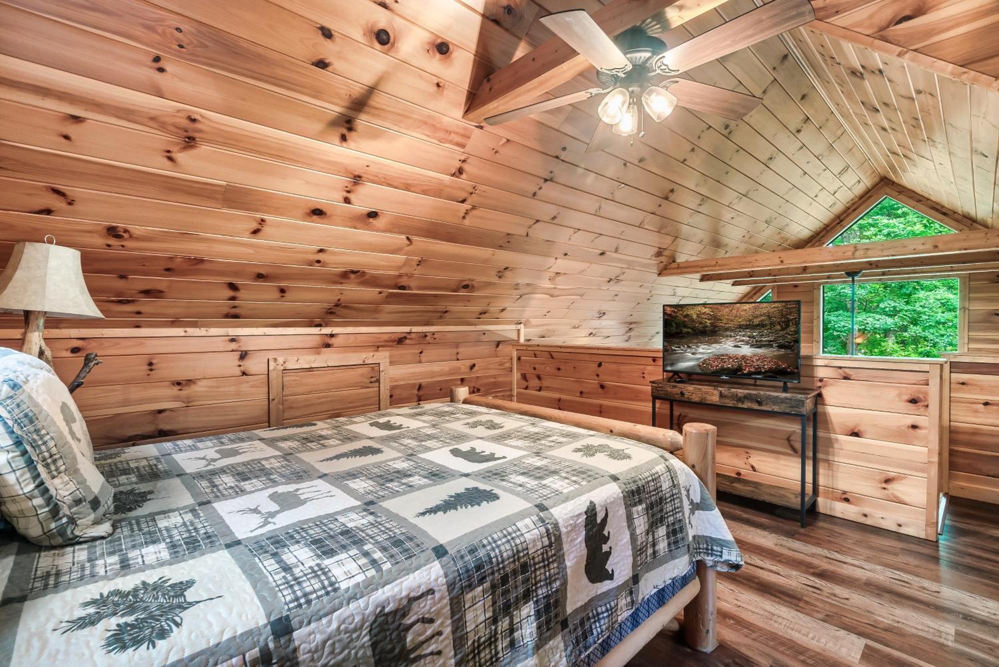 Peaceful Family Cabin With Hot Tub, Game Room, & More! Sevierville Bagian luar foto