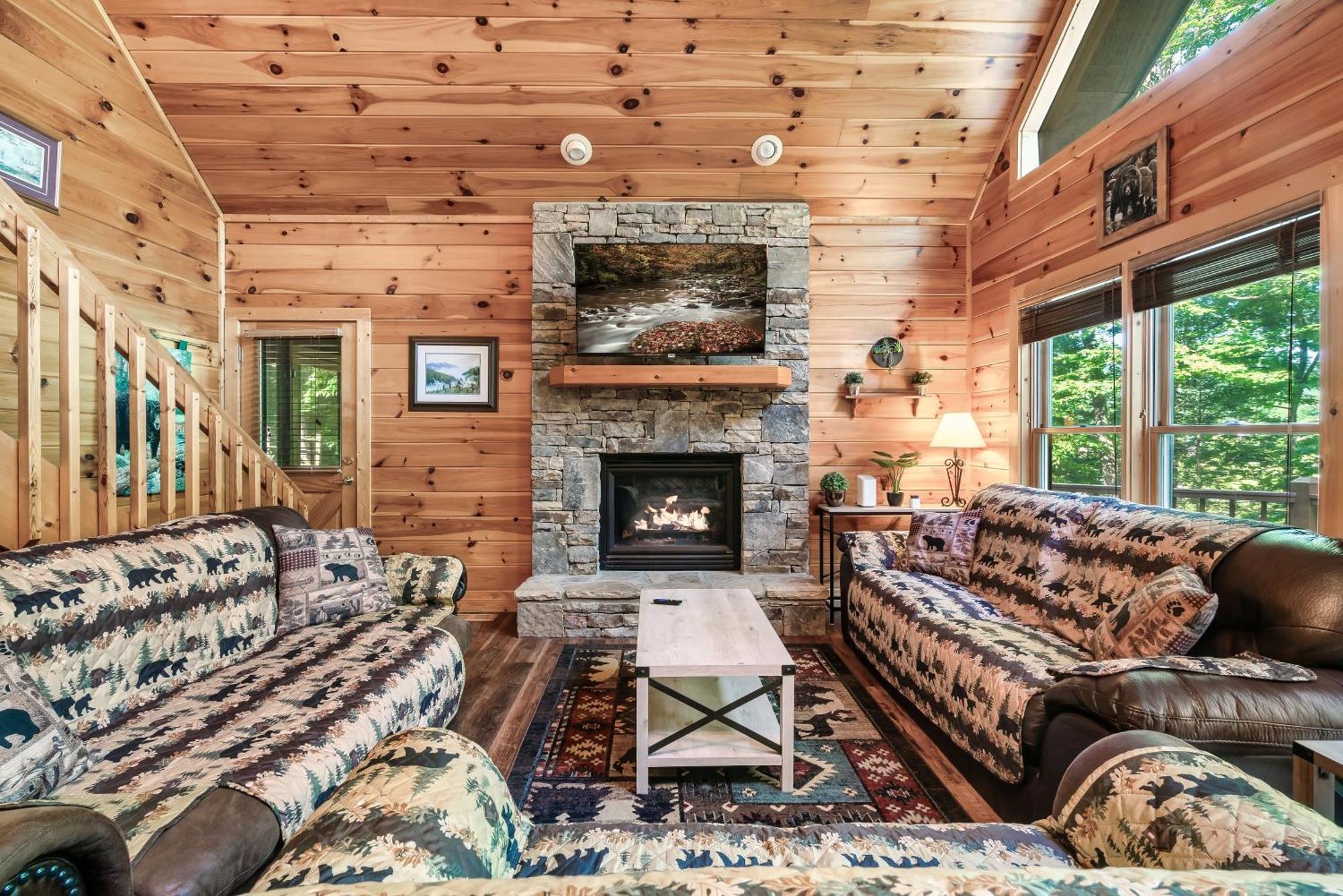 Peaceful Family Cabin With Hot Tub, Game Room, & More! Sevierville Bagian luar foto
