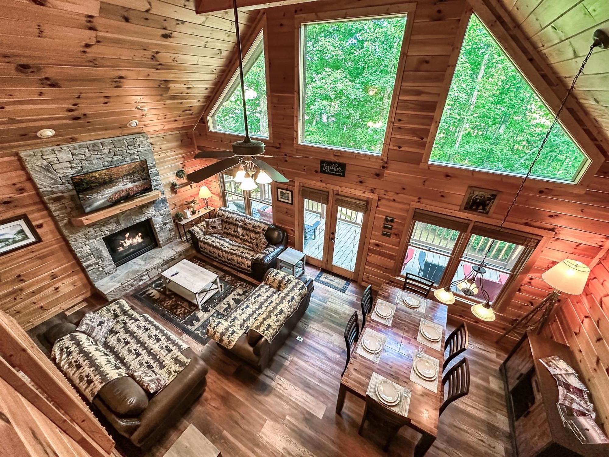 Peaceful Family Cabin With Hot Tub, Game Room, & More! Sevierville Bagian luar foto